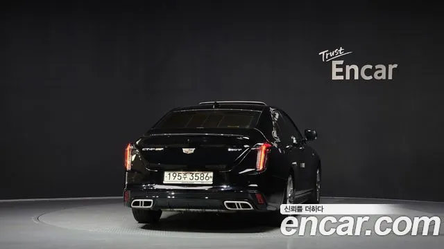 Cadillac CT4 2020 — фото 4