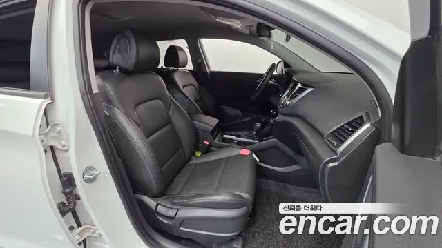 Hyundai Tucson 2018 — фото 10