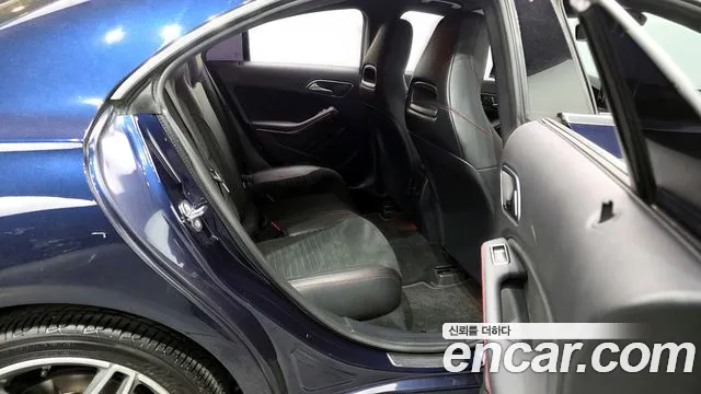Mercedes-Benz CLA-Class 2019 — фото 12