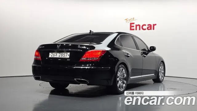 Hyundai Equus 2012 — фото 2