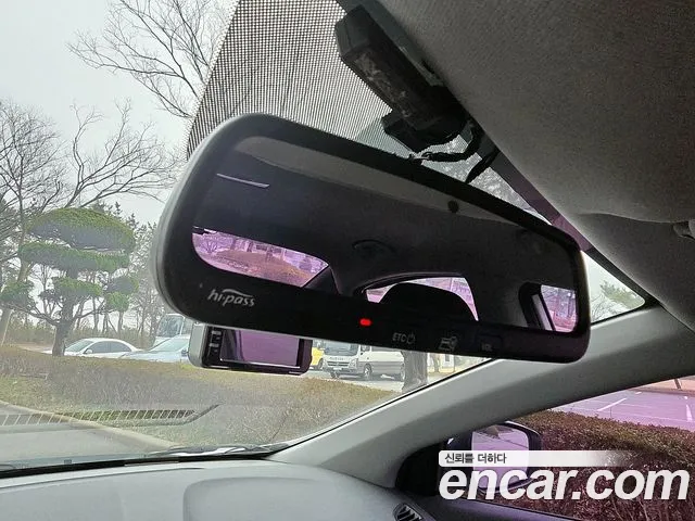 Hyundai AVANTE 2015 — фото 13