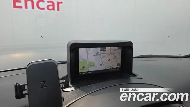 Hyundai Starex 2019 — фото 17