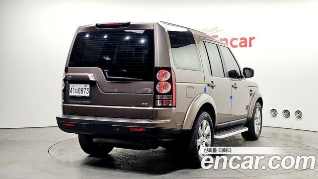 Land Rover Discovery 2016 — фото 2