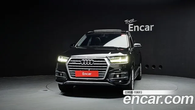 Audi Q7 2019 — фото 3
