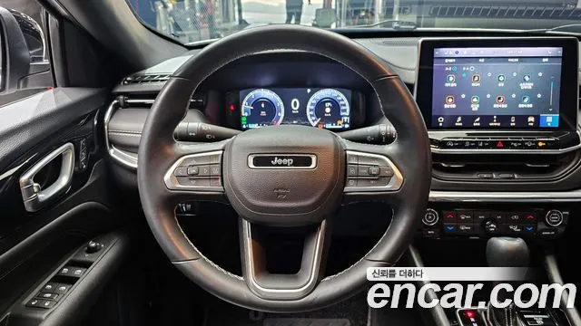 Jeep Compass 2022 — фото 14
