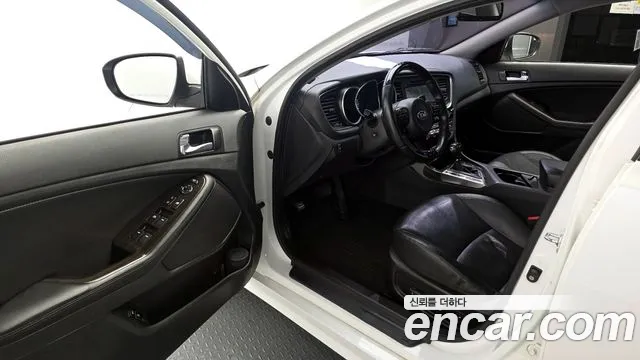 Kia K5 2014 — фото 10