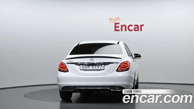 Mercedes-Benz C-Class 2017 — фото 4