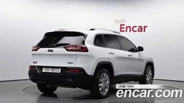 Jeep Cherokee 2017 — фото 2