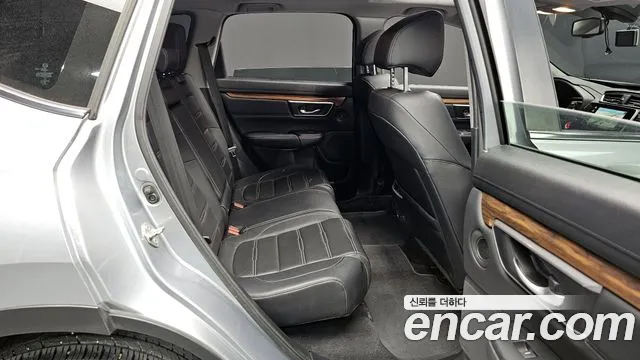 Honda CR-V 2017 — фото 12