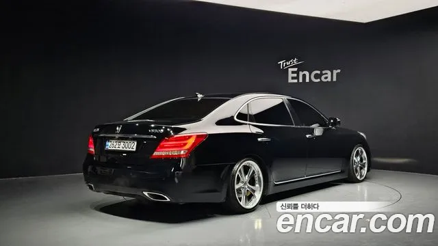 Hyundai Equus 2015 — фото 2