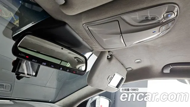 Hyundai Equus 2015 — фото 18