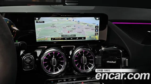 Mercedes-Benz GLA-Class 2023 — фото 16