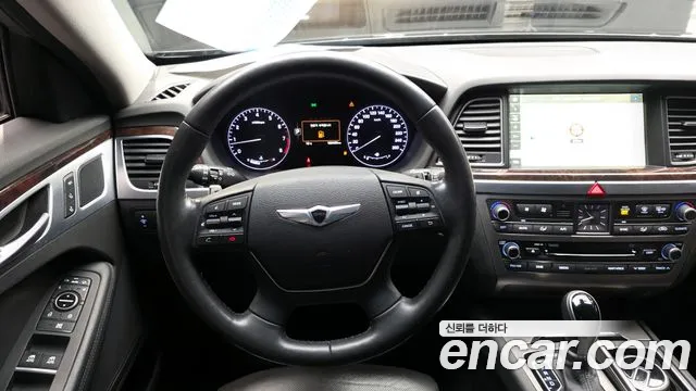 Hyundai Genesis 2016 — фото 13