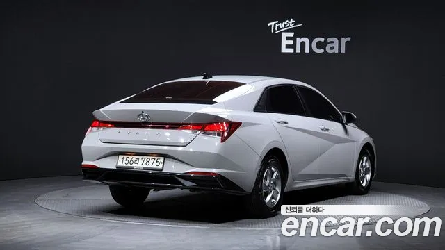 Hyundai AVANTE 2021 — фото 2