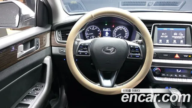Hyundai Sonata 2018 — фото 13