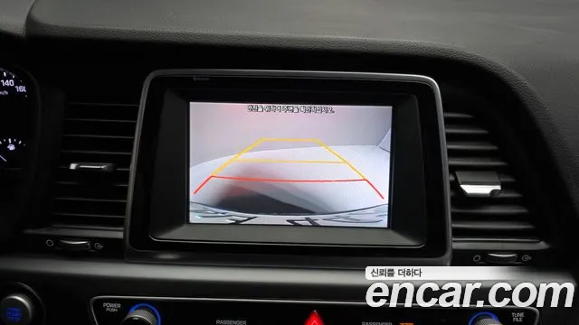 Hyundai Sonata 2018 — фото 15