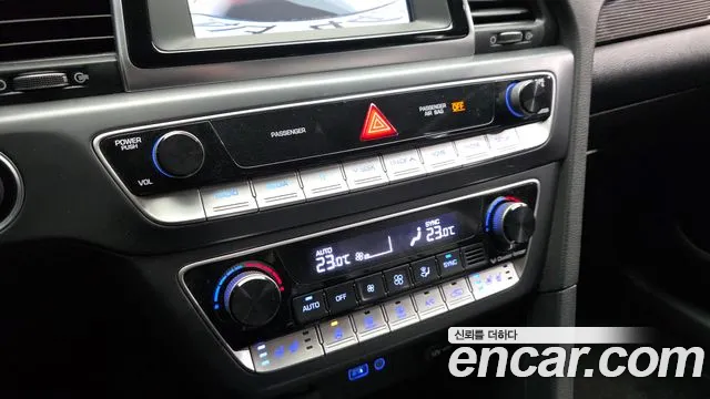Hyundai Sonata 2018 — фото 16