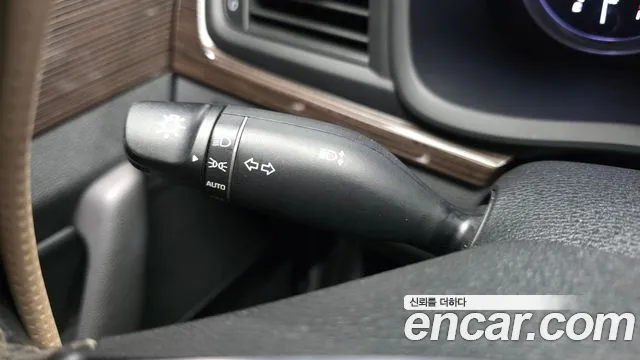Hyundai Sonata 2018 — фото 19