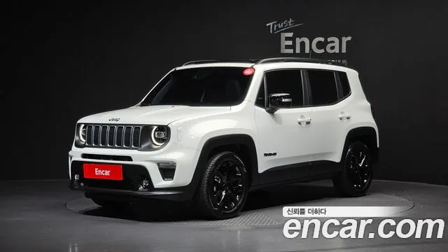 Jeep Renegade 2023 — фото 1