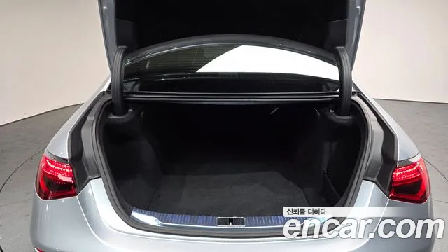 Mercedes-Benz S-Class 2022 — фото 19