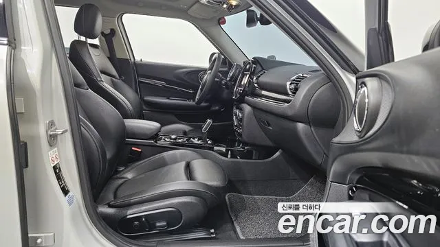 Mini Clubman 2020 — фото 10