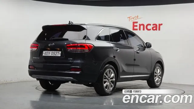 Kia Sorento 2017 — фото 2