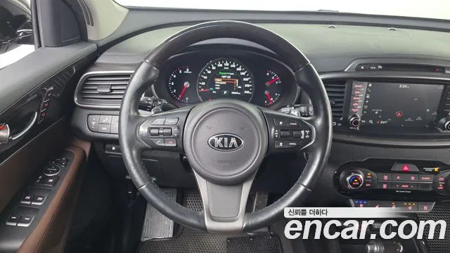Kia Sorento 2017 — фото 13