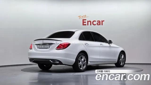 Mercedes-Benz C-Class 2017 — фото 1