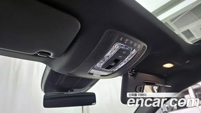 Mercedes-Benz GLE-Class 2026 — фото 16