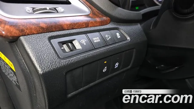 Hyundai Santafe 2016 — фото 18
