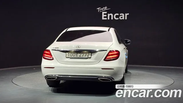 Mercedes-Benz E-Class 2018 — фото 4