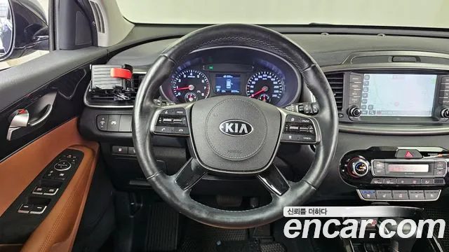 Kia Sorento 2018 — фото 13