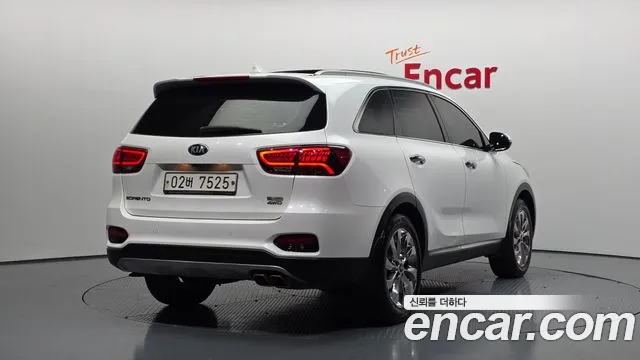 Kia Sorento 2018 — фото 2