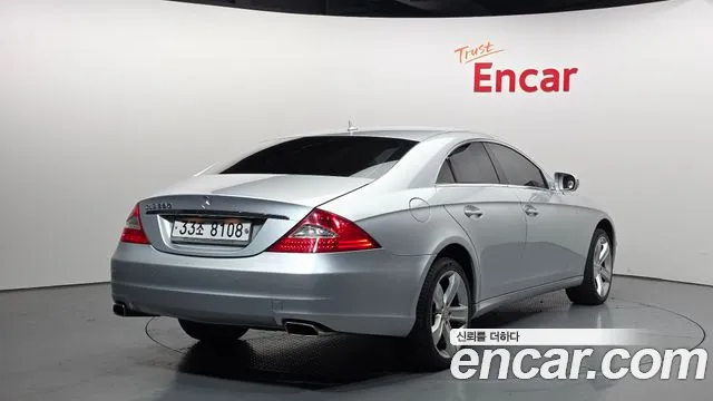 Mercedes-Benz CLS-Class 2010 — фото 2
