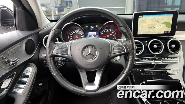 Mercedes-Benz C-Class 2017 — фото 14