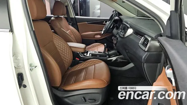Kia Sorento 2020 — фото 10