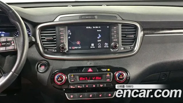 Kia Sorento 2020 — фото 16