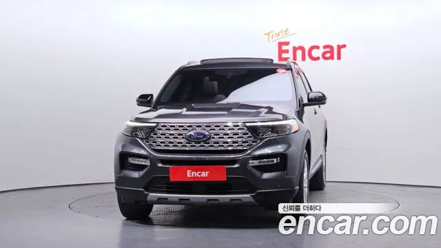 Ford Explorer 2020 — фото 3