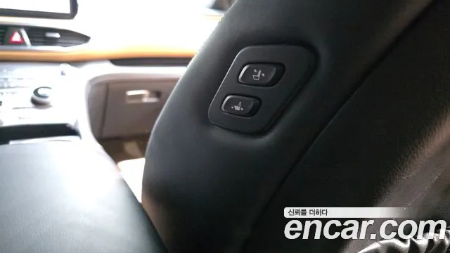 Hyundai Santafe 2021 — фото 18
