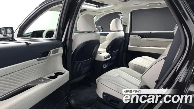 Hyundai Palisade 2023 — фото 12