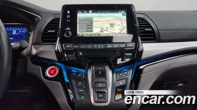 Honda Odyssey 2019 — фото 15