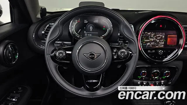 Mini Clubman 2021 — фото 13