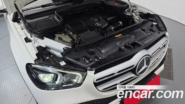 Mercedes-Benz GLE-Class 2019 — фото 6