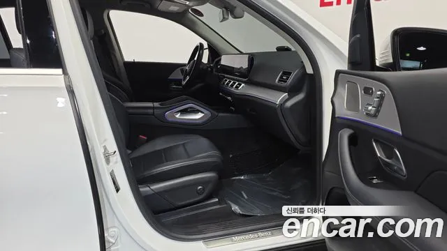 Mercedes-Benz GLE-Class 2019 — фото 11