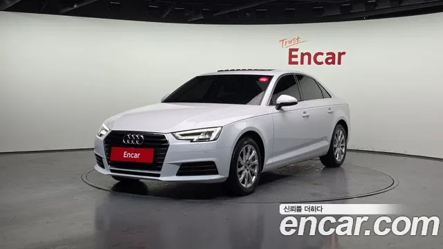 Audi A4 2018 — фото 1