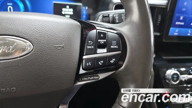 Ford Explorer 2022 — фото 16