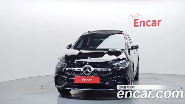 Mercedes-Benz GLA-Class 2021 — фото 3