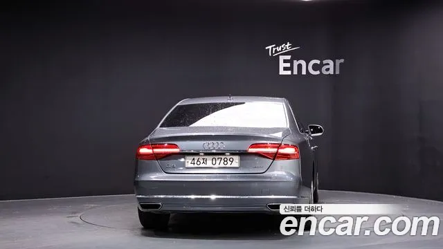 Audi A8 2015 — фото 4