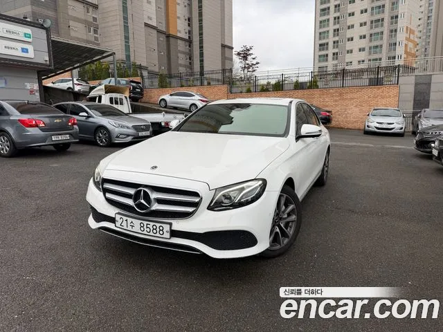 Mercedes-Benz E-Class 2019 — фото 1