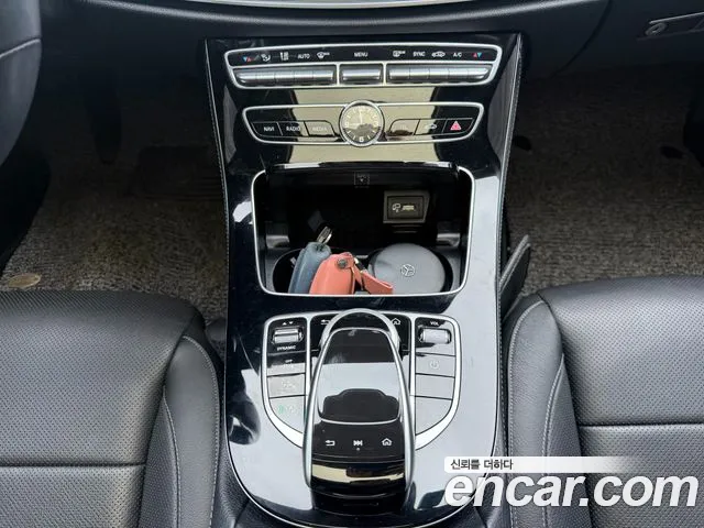 Mercedes-Benz E-Class 2019 — фото 14